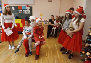 Mikołaj kocha wszystkie dzieci.
