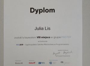 Julia Lis z klasy VIII b Laureatką Szkolnych Ogólnopolskich Mistrzostw w Programowaniu PIX 2019.